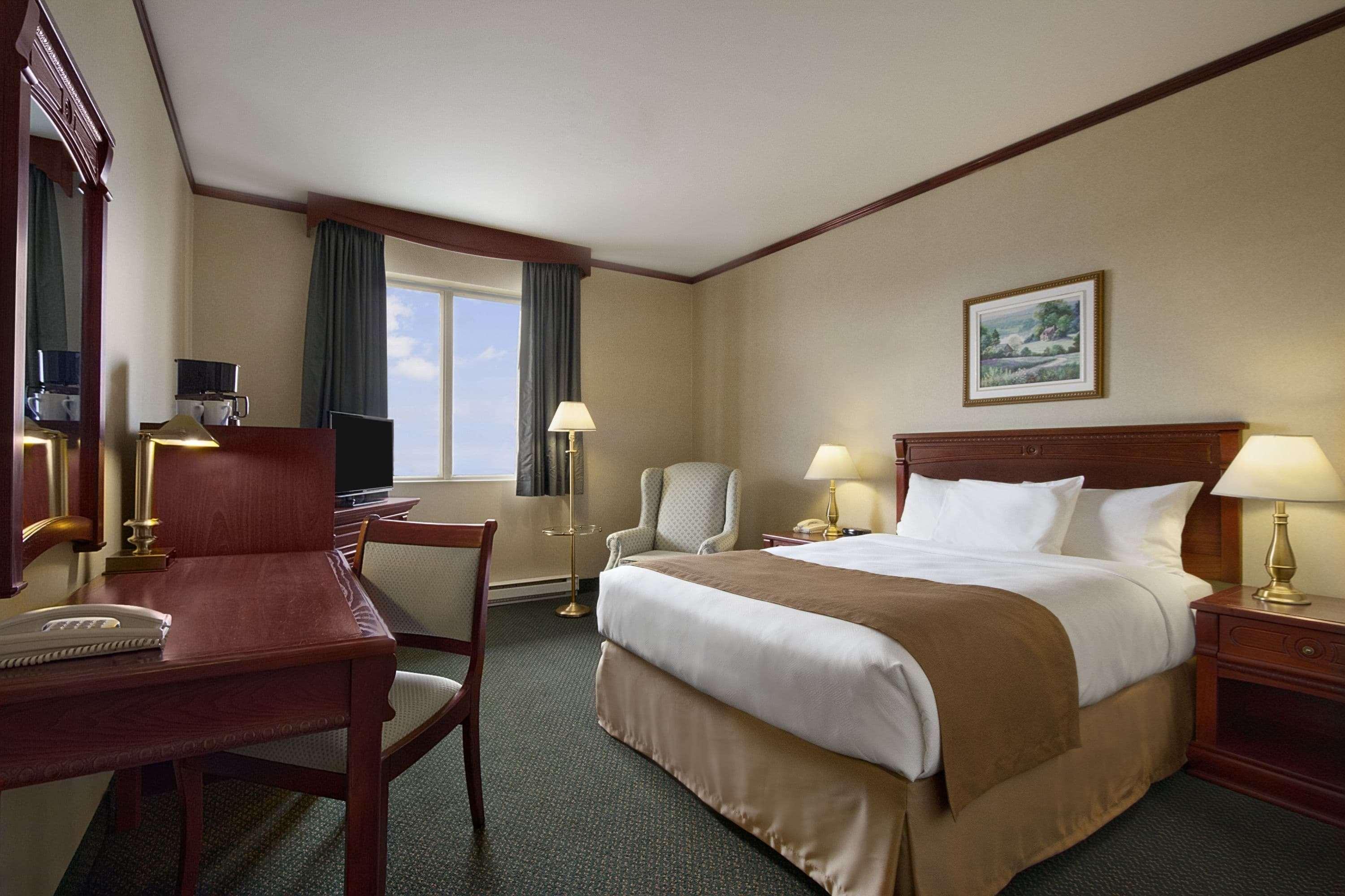 Park Inn Hotel Montreal Airport 多尔瓦勒 外观 照片
