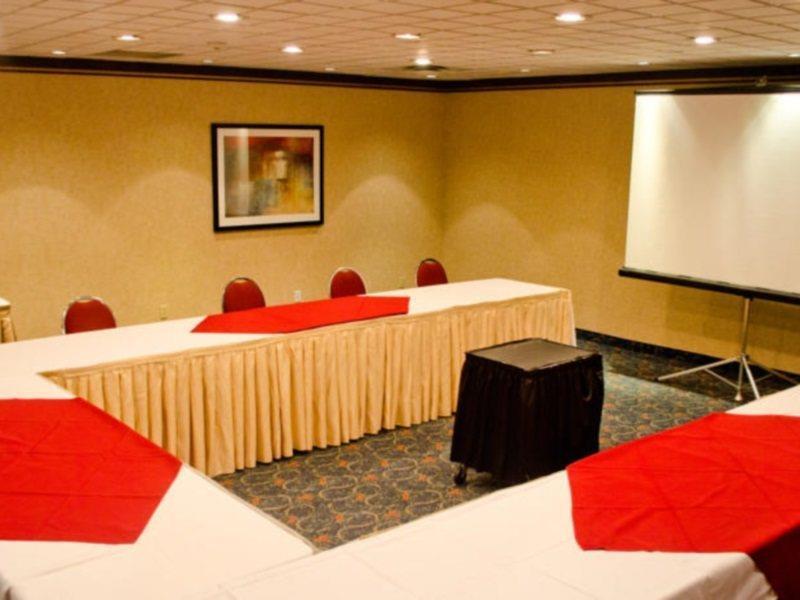 Park Inn Hotel Montreal Airport 多尔瓦勒 外观 照片